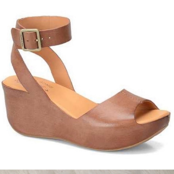 Kork-Ease Shoes - Kork-Ease natural Carolyne wedges size 10